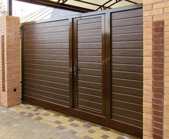 Ворота с калиткой в Горячем Ключе